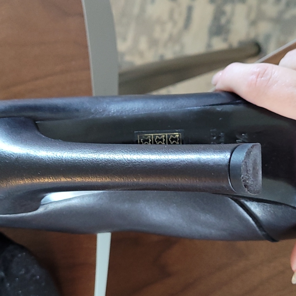 Gucci Platform Leather Boots - Picture 11 of 16